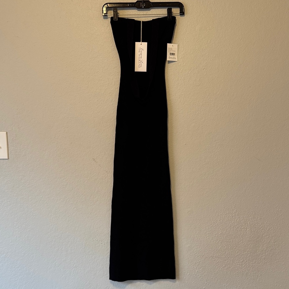 Everyone Loves the Weekend Paris Dress NWT - Picture 3 of 7